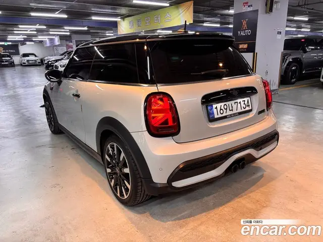 Mini Cooper 2022 2.0 автомат (гидро), миниатюра 2