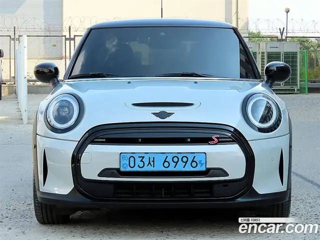 Mini Cooper, 2022, 40 552 км