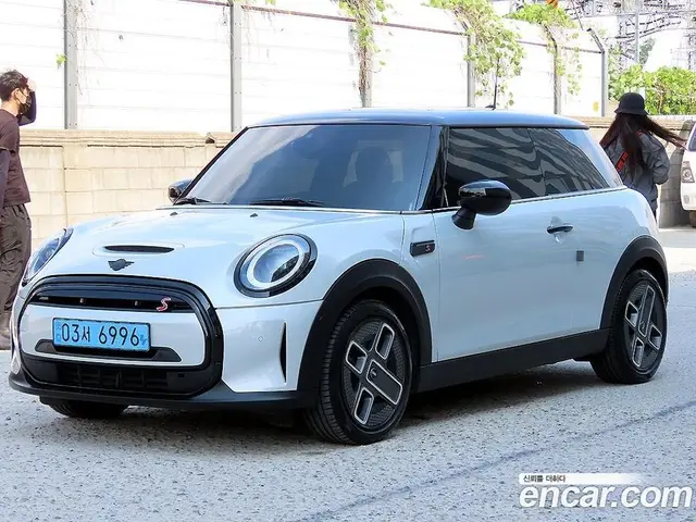 Mini Cooper 2022 автомат (гидро), миниатюра 2