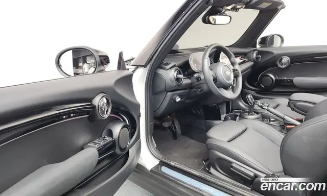 Mini Cooper Convertible 2023 1.5 автомат (гидро), миниатюра 10