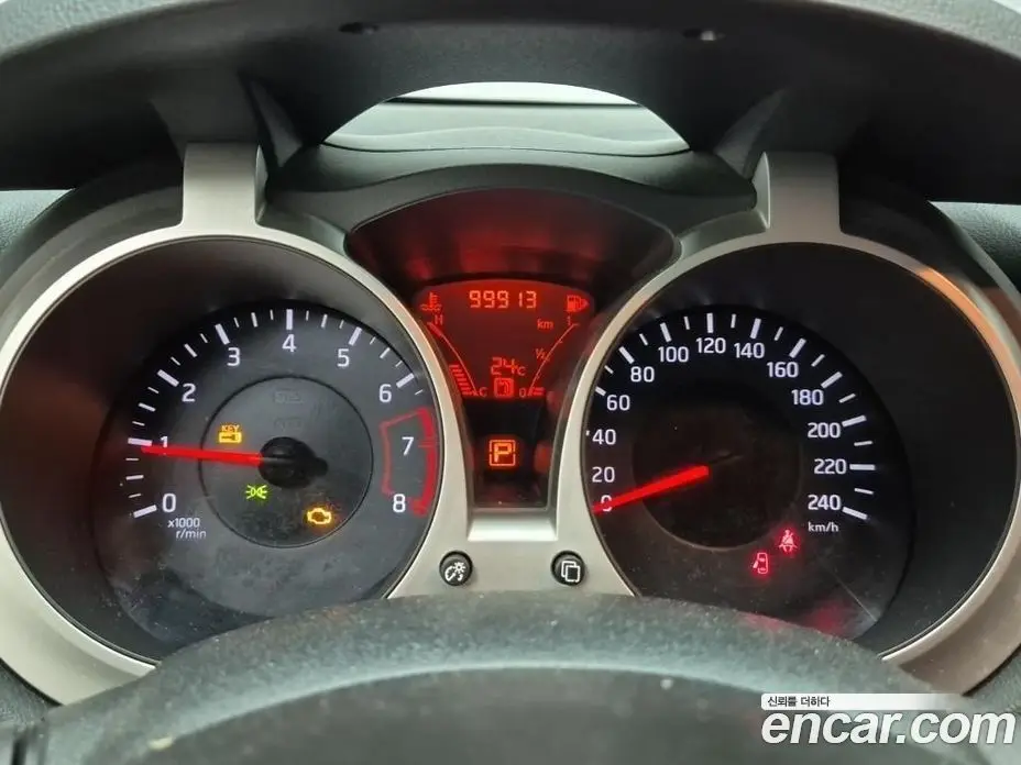 Nissan Juke 2014 1.6 автомат (гидро), фото 19 Nissan Juke 2014 1.6 автомат (гидро), фото 19