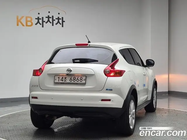 Nissan Juke 2014 1.6 автомат (гидро), миниатюра 3 Nissan Juke 2014 1.6 автомат (гидро), миниатюра 3