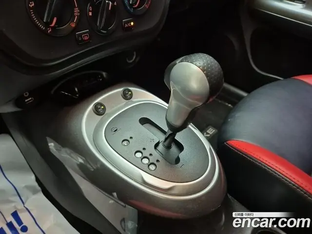 Nissan Juke 2014 1.6 автомат (гидро), миниатюра 7 Nissan Juke 2014 1.6 автомат (гидро), миниатюра 7