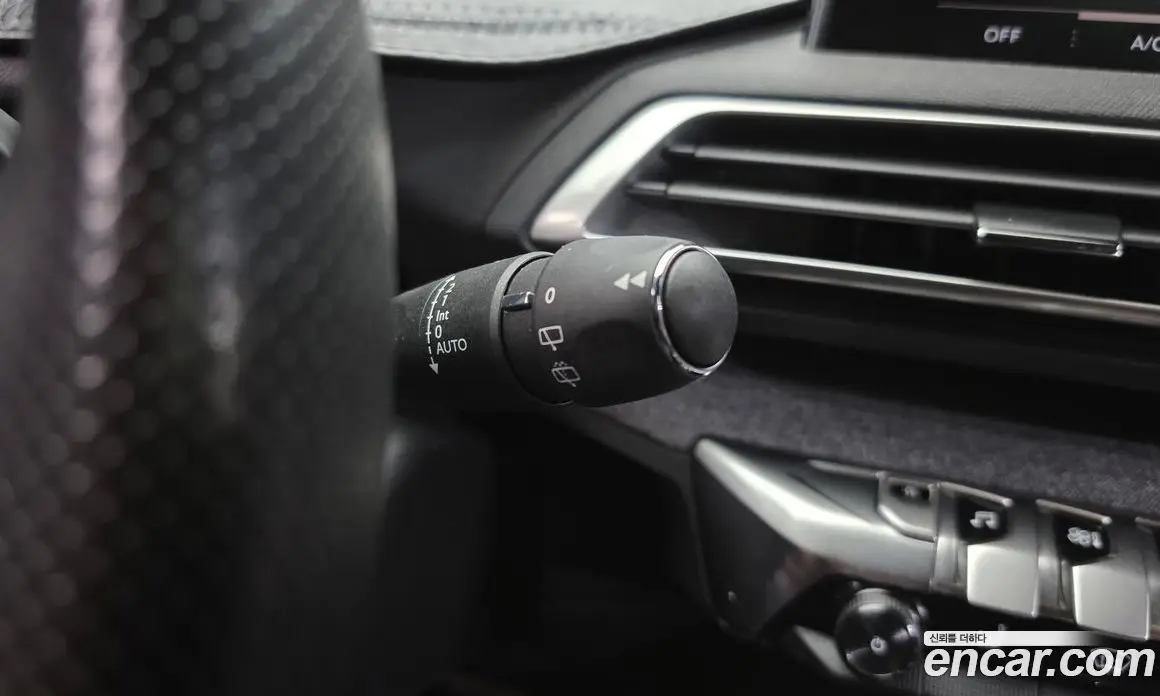 Peugeot 5008 2019 1.5 автомат (гидро), фото 30
