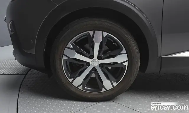 Peugeot 5008 2019 1.5 автомат (гидро), миниатюра 5