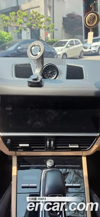 Porsche Cayenne, 2022, 25 364 км