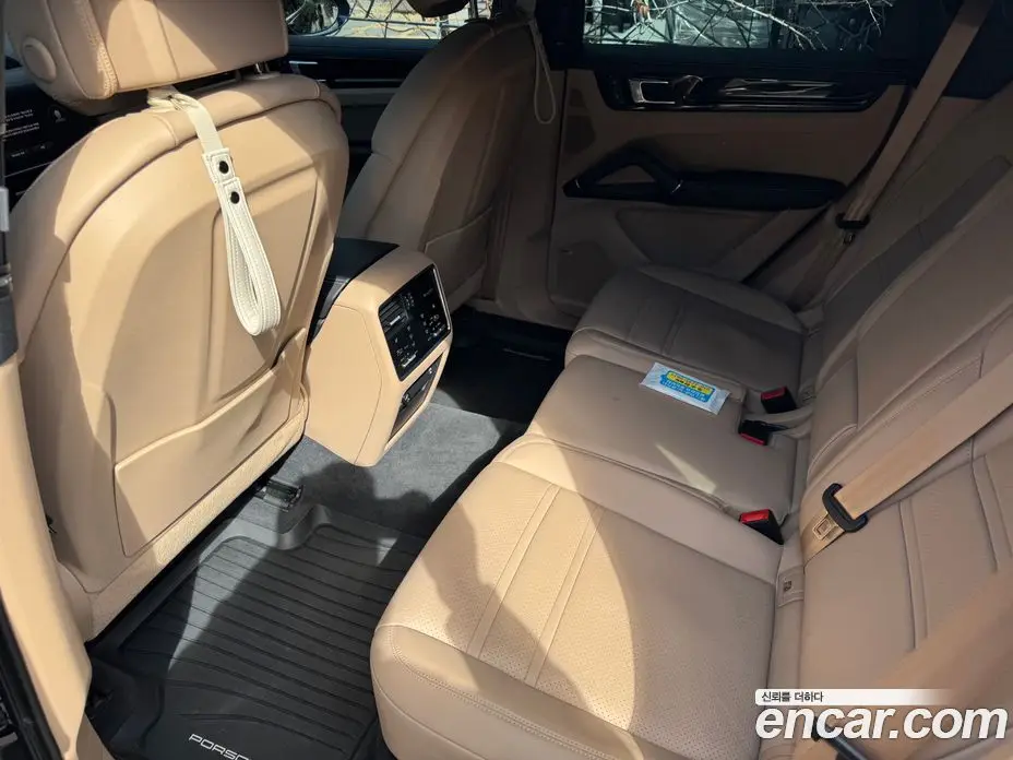Porsche Cayenne 2022 3.0 автомат (гидро), фото 4