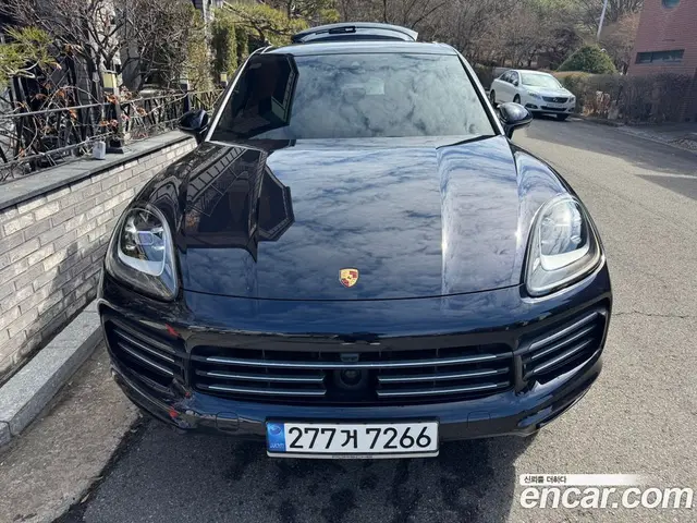 Porsche Cayenne 2022 3.0 автомат (гидро), миниатюра 8