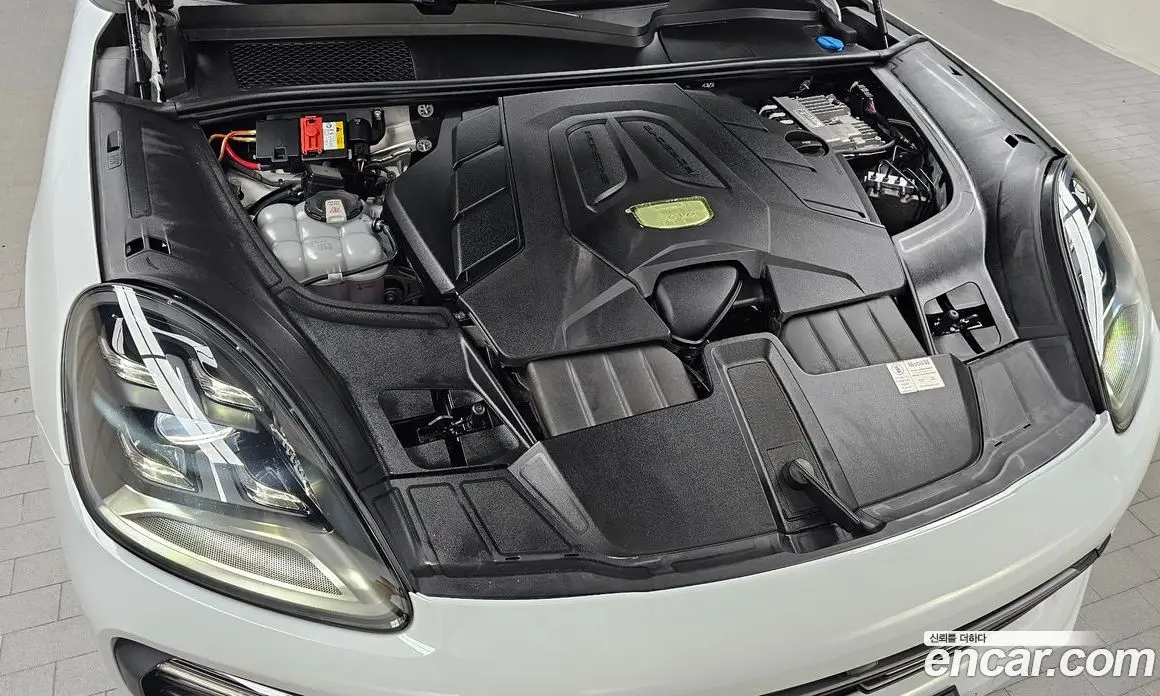 Porsche Cayenne 2022 3.0 автомат (гидро), фото 6