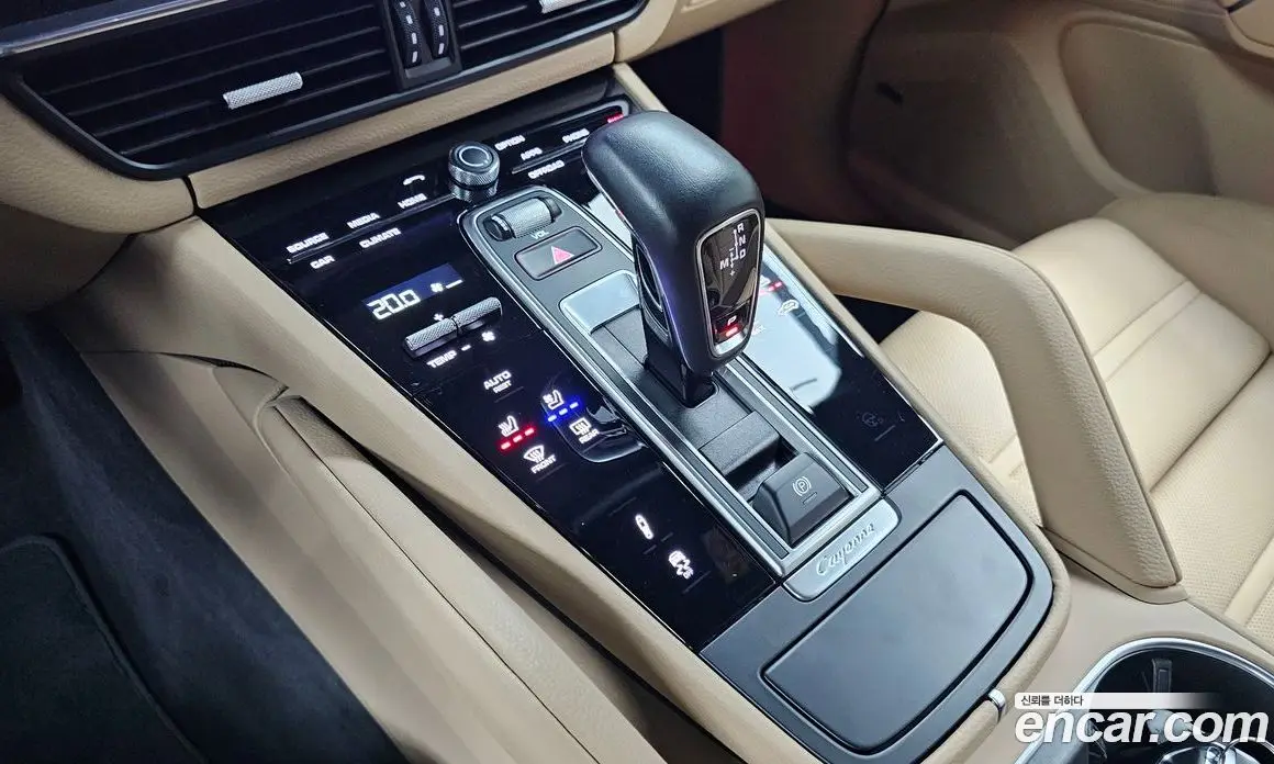 Porsche Cayenne 2022 3.0 автомат (гидро), фото 9