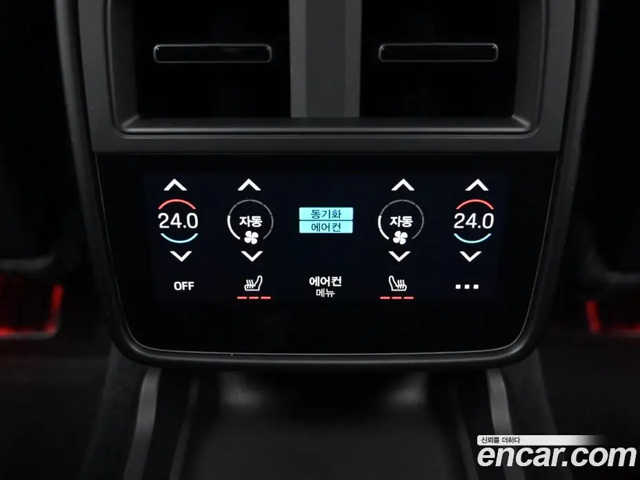 Porsche Taycan 2025 0.2 автомат (гидро), фото 16