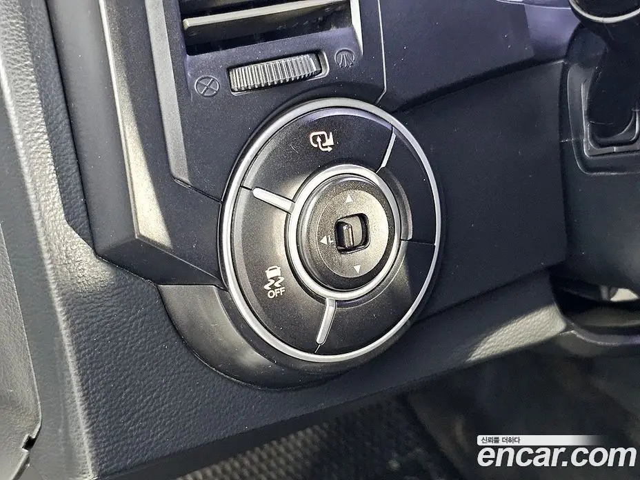 SsangYong Korando 2013 2.0 автомат (гидро), фото 13
