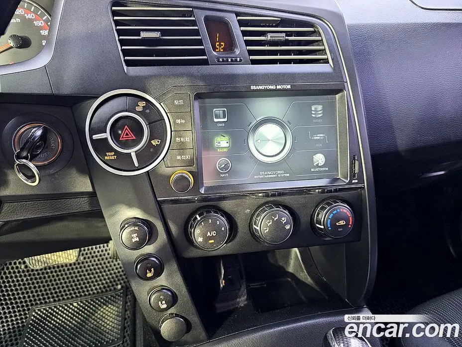 SsangYong Korando 2013 2.0 автомат (гидро), фото 16