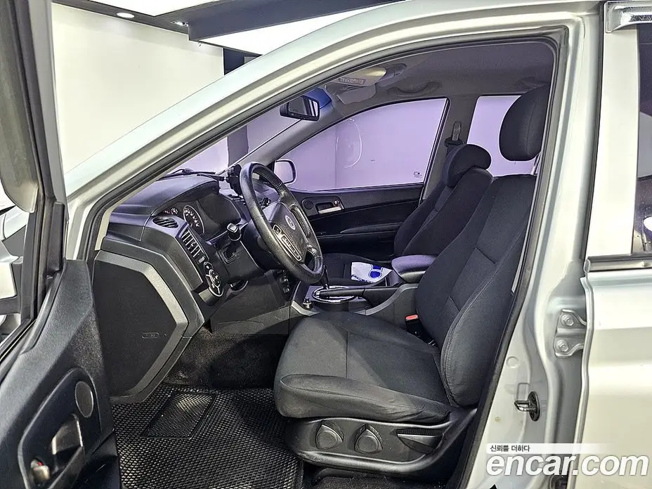 SsangYong Korando 2013 2.0 автомат (гидро), фото 8