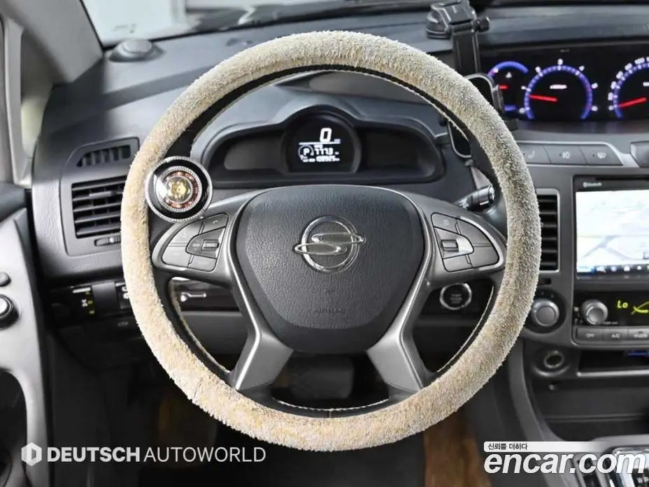 SsangYong Korando 2015 2.2 автомат (гидро), фото 13