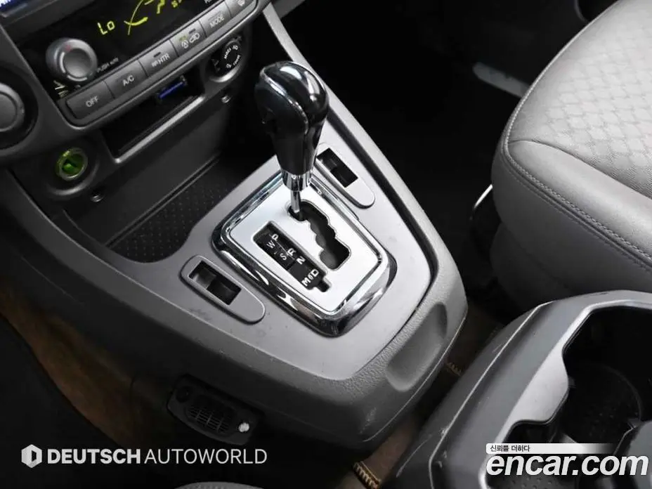 SsangYong Korando 2015 2.2 автомат (гидро), фото 9