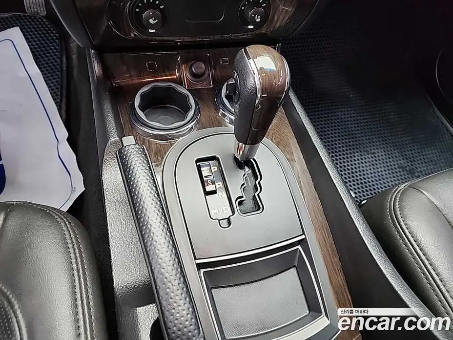 SsangYong Rexton 2011 2.0 автомат (гидро), фото 8