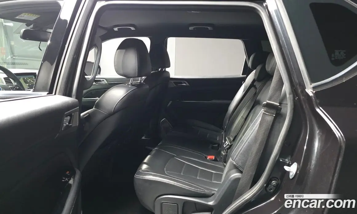 SsangYong Rexton 2017 2.2 автомат (гидро), фото 12