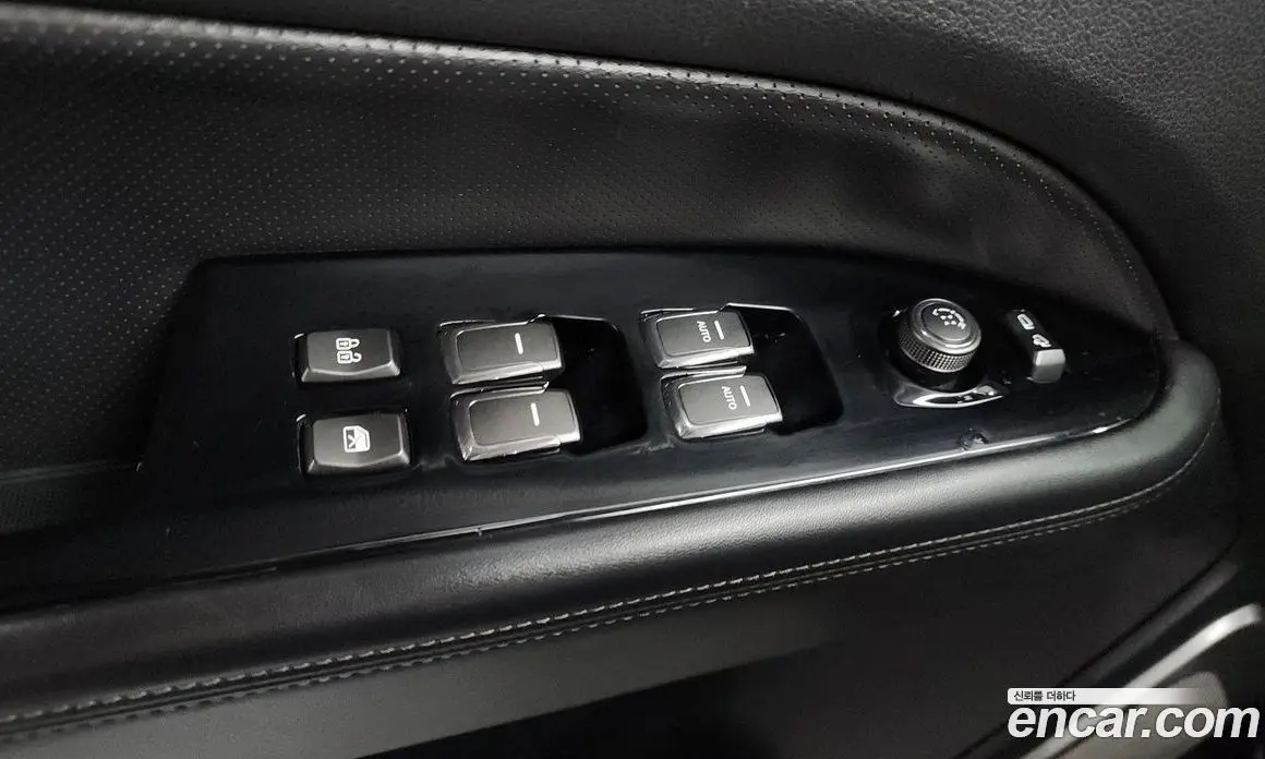 SsangYong Rexton 2017 2.2 автомат (гидро), фото 13