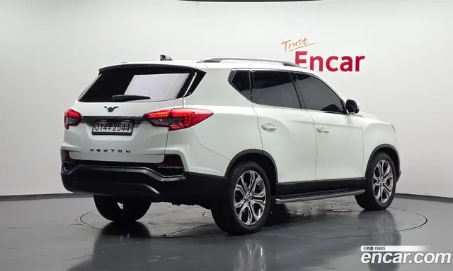 SsangYong Rexton 2020 2.2 автомат (гидро), миниатюра 2