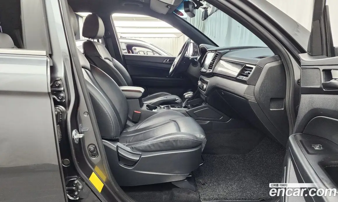 SsangYong Rexton 2020 2.2 автомат (гидро), фото 17