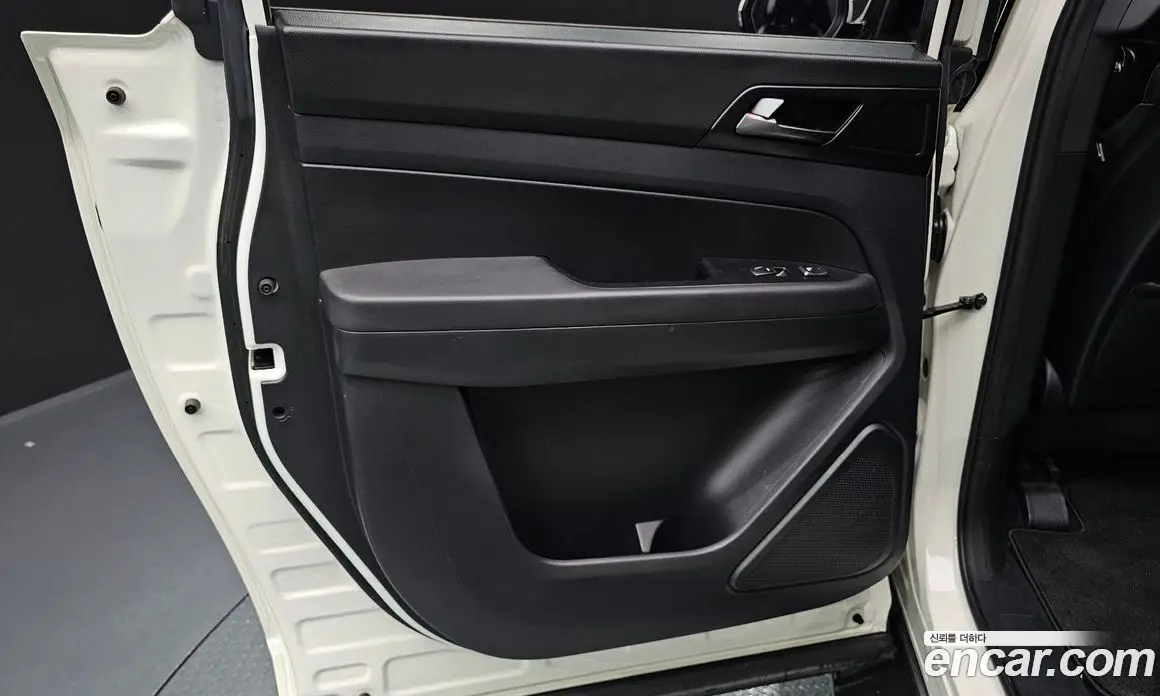 SsangYong Rexton 2021 2.2 автомат (гидро), фото 15