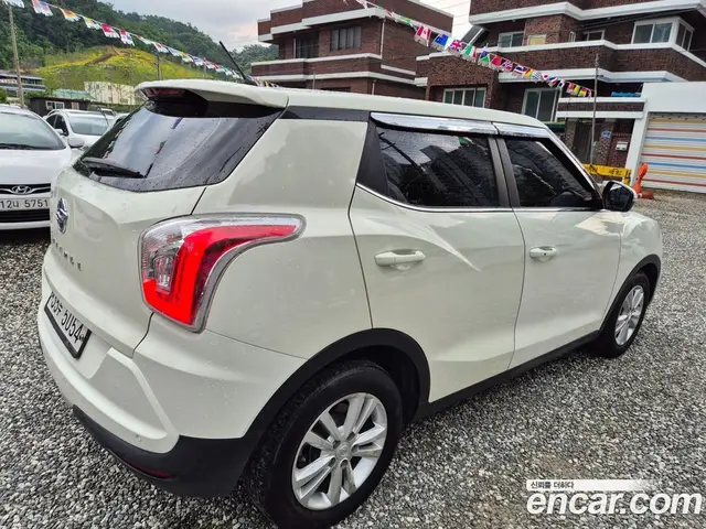 SsangYong TIBOLI 2015 1.6 автомат (гидро), миниатюра 4