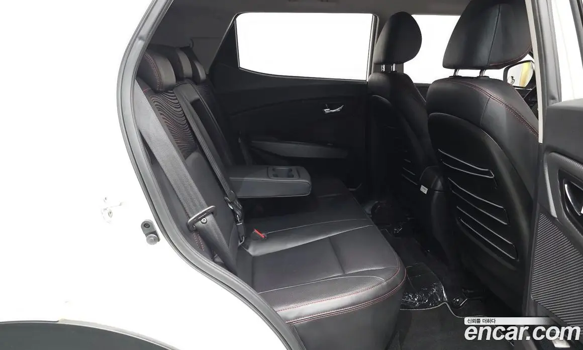 SsangYong TIBOLI 2017 1.6 автомат (гидро), фото 11