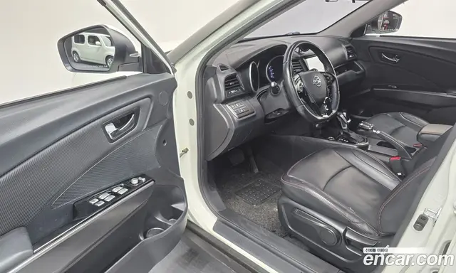 SsangYong TIBOLI 2019 1.6 автомат (гидро), миниатюра 10