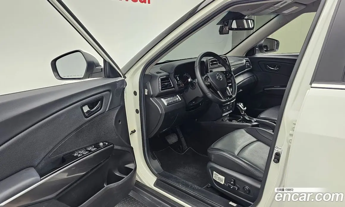 SsangYong TIBOLI 2022 1.5 автомат (гидро), фото 10
