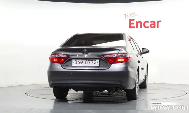 Toyota Camry 2017 2.5 автомат (гидро), миниатюра 4