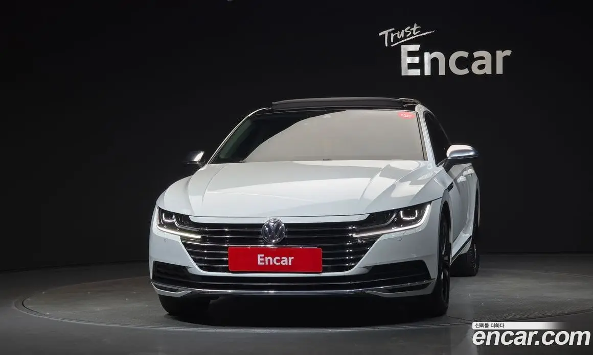 Volkswagen Arteon 2018 2.0 автомат (гидро), фото 3