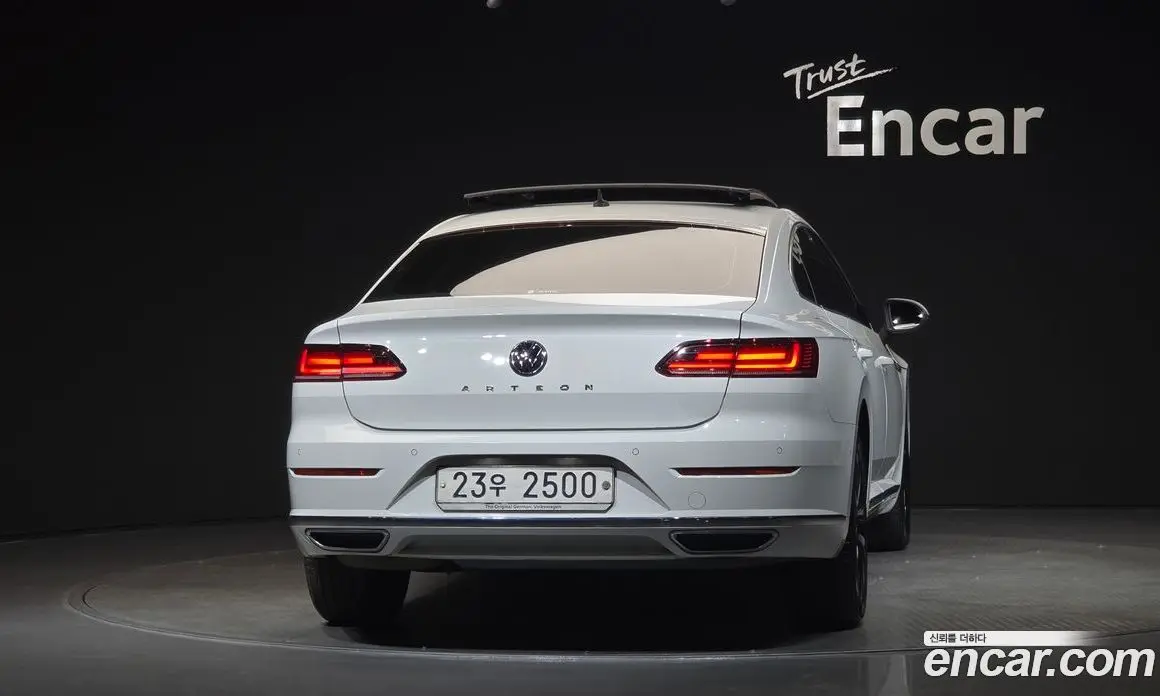 Volkswagen Arteon 2018 2.0 автомат (гидро), фото 4