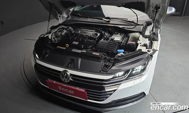 Volkswagen Arteon 2018 2.0 автомат (гидро), миниатюра 6
