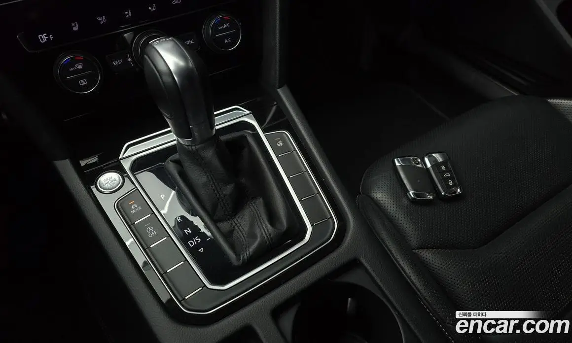Volkswagen Arteon 2018 2.0 автомат (гидро), фото 9