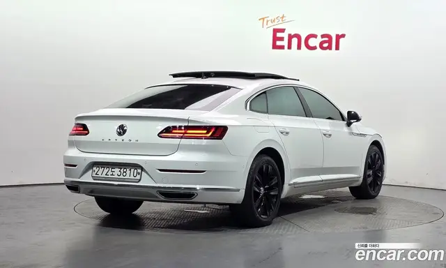 Volkswagen Arteon 2019 2.0 автомат (гидро), миниатюра 2
