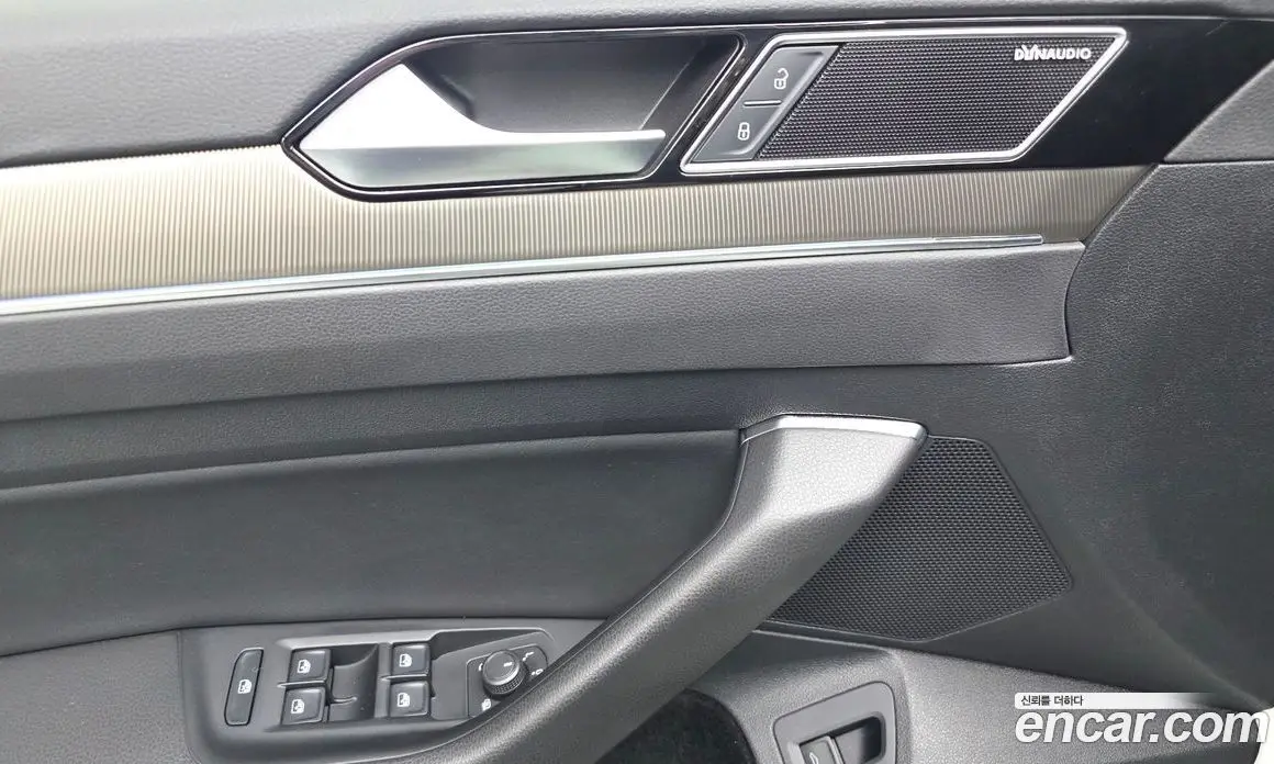 Volkswagen Arteon 2019 2.0 автомат (гидро), фото 25