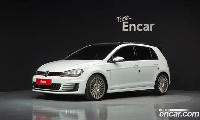 Volkswagen Golf, 2015, 137 943 км