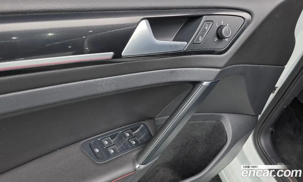 Volkswagen Golf 2015 2.0 автомат (гидро), фото 14