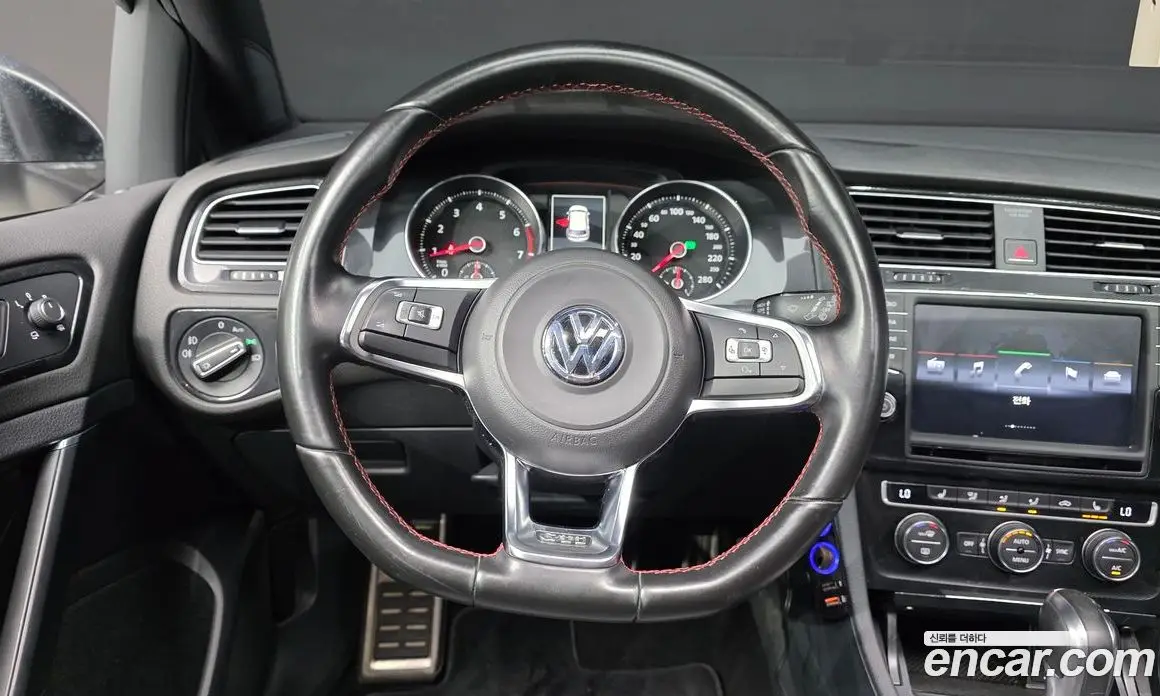 Volkswagen Golf 2015 2.0 автомат (гидро), фото 19