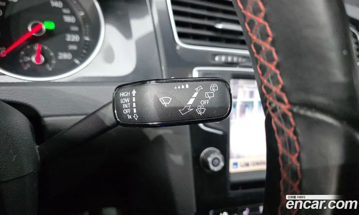 Volkswagen Golf 2015 2.0 автомат (гидро), фото 27
