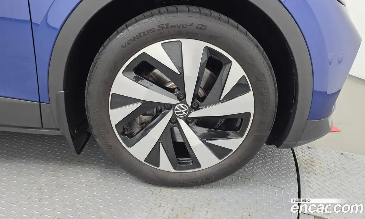 Volkswagen ID.4 2023 0.2 автомат (гидро), фото 7