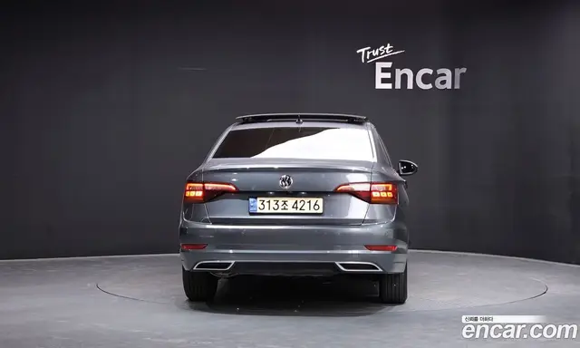 Volkswagen Jetta 2021 1.4 автомат (гидро), миниатюра 4