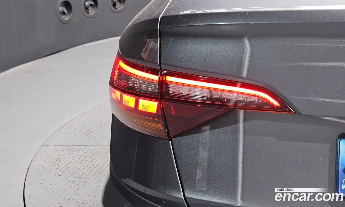 Volkswagen Jetta 2021 1.4 автомат (гидро), фото 9