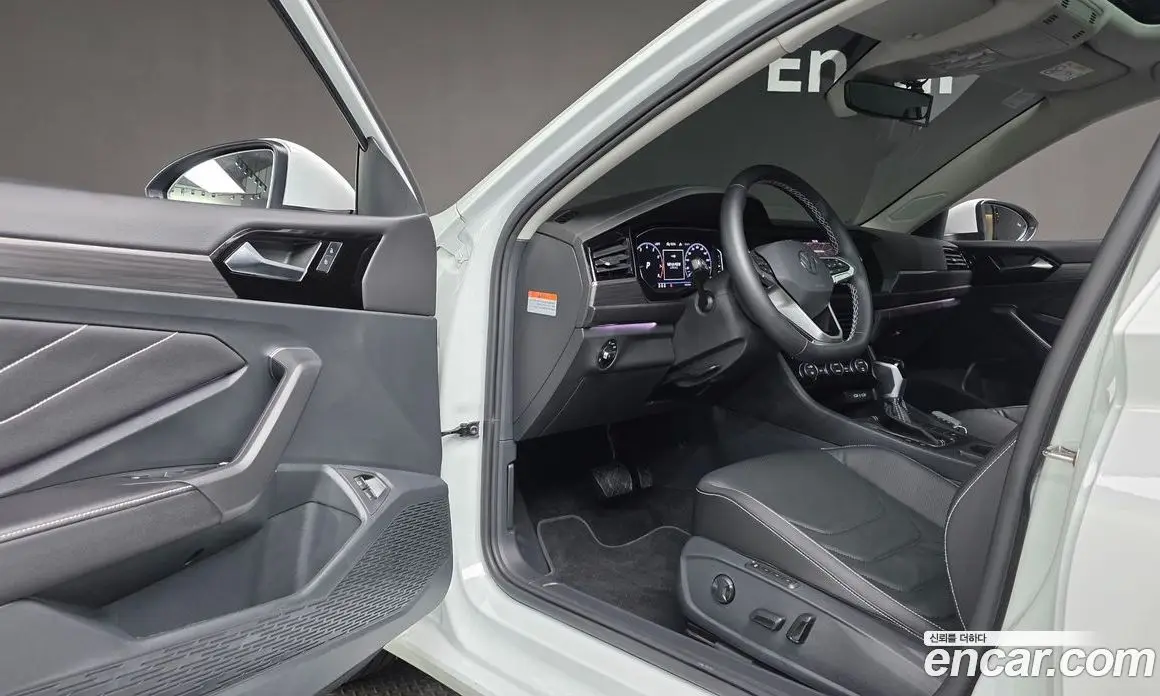 Volkswagen Jetta 2023 1.5 автомат (гидро), фото 13