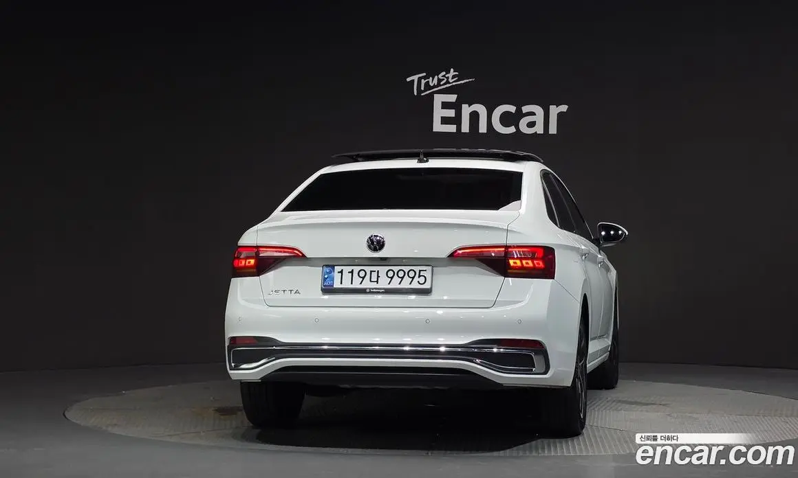 Volkswagen Jetta 2023 1.5 автомат (гидро), фото 4