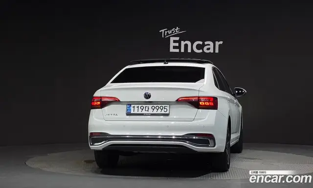 Volkswagen Jetta 2023 1.5 автомат (гидро), миниатюра 4