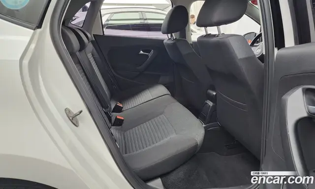 Volkswagen Polo 2014 1.6 автомат (гидро), миниатюра 12