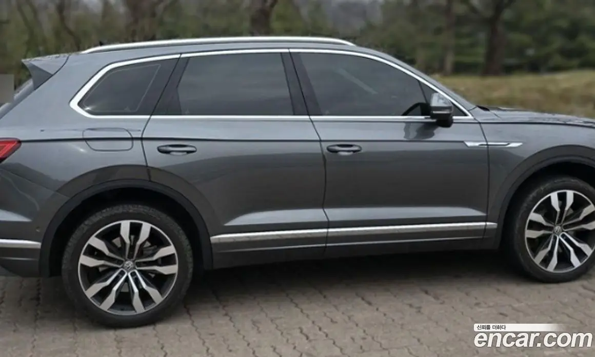 Volkswagen Touareg 2020 4.0 автомат (гидро), фото 4