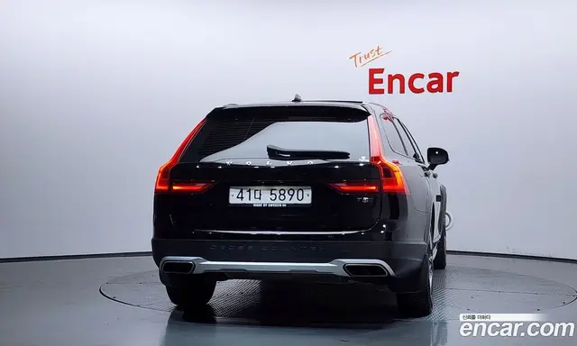 Volvo V90 2018 2.0 автомат (гидро), миниатюра 4